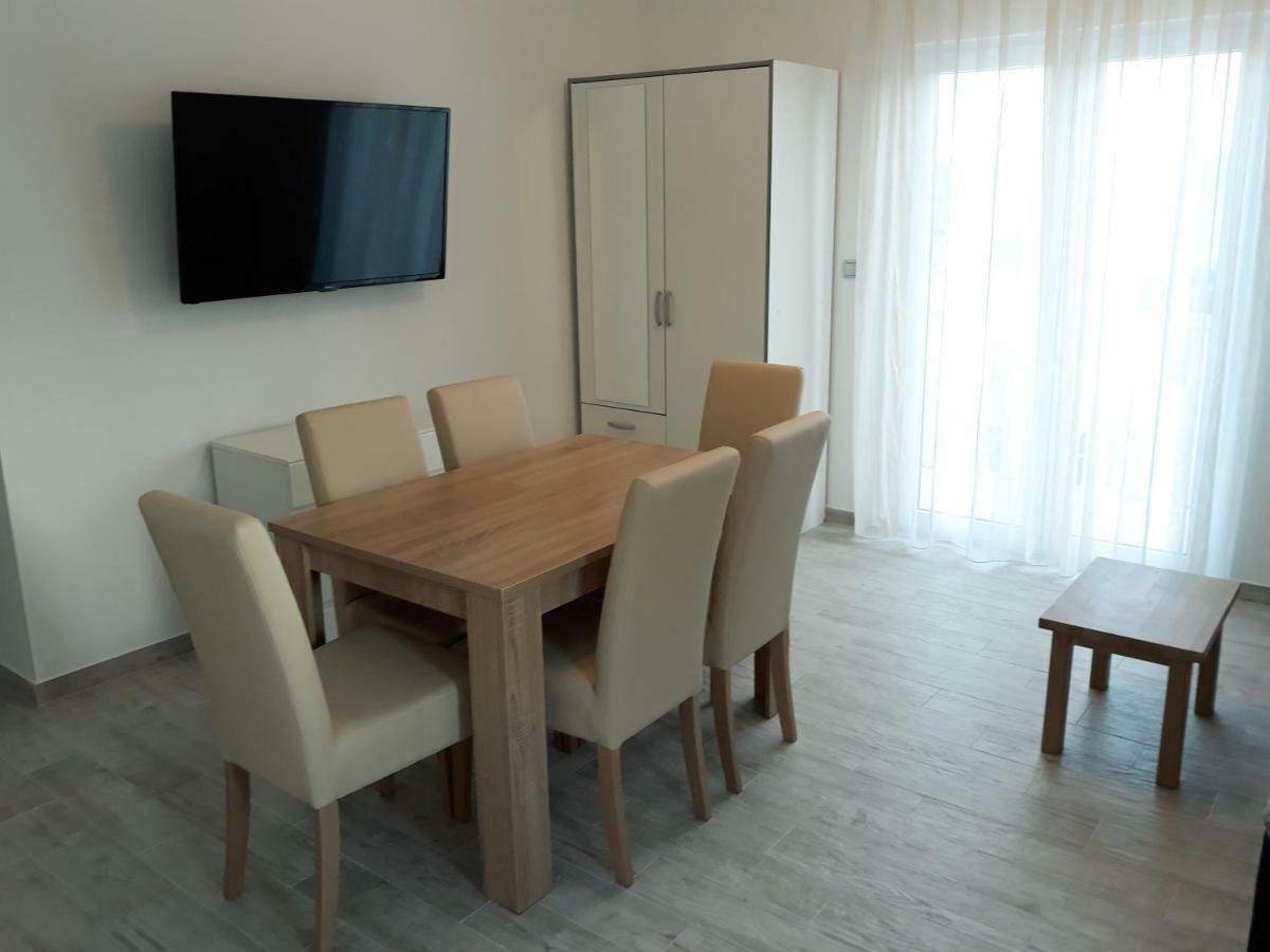 Apartmani Vinko Bol Dış mekan fotoğraf