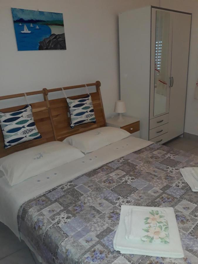 Apartmani Vinko Bol Dış mekan fotoğraf